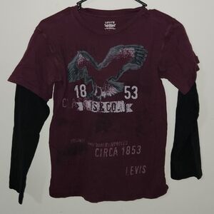 Levi's top